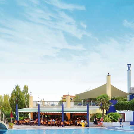 Villaggio Planetarium Resort ビビオーネ エクステリア 写真