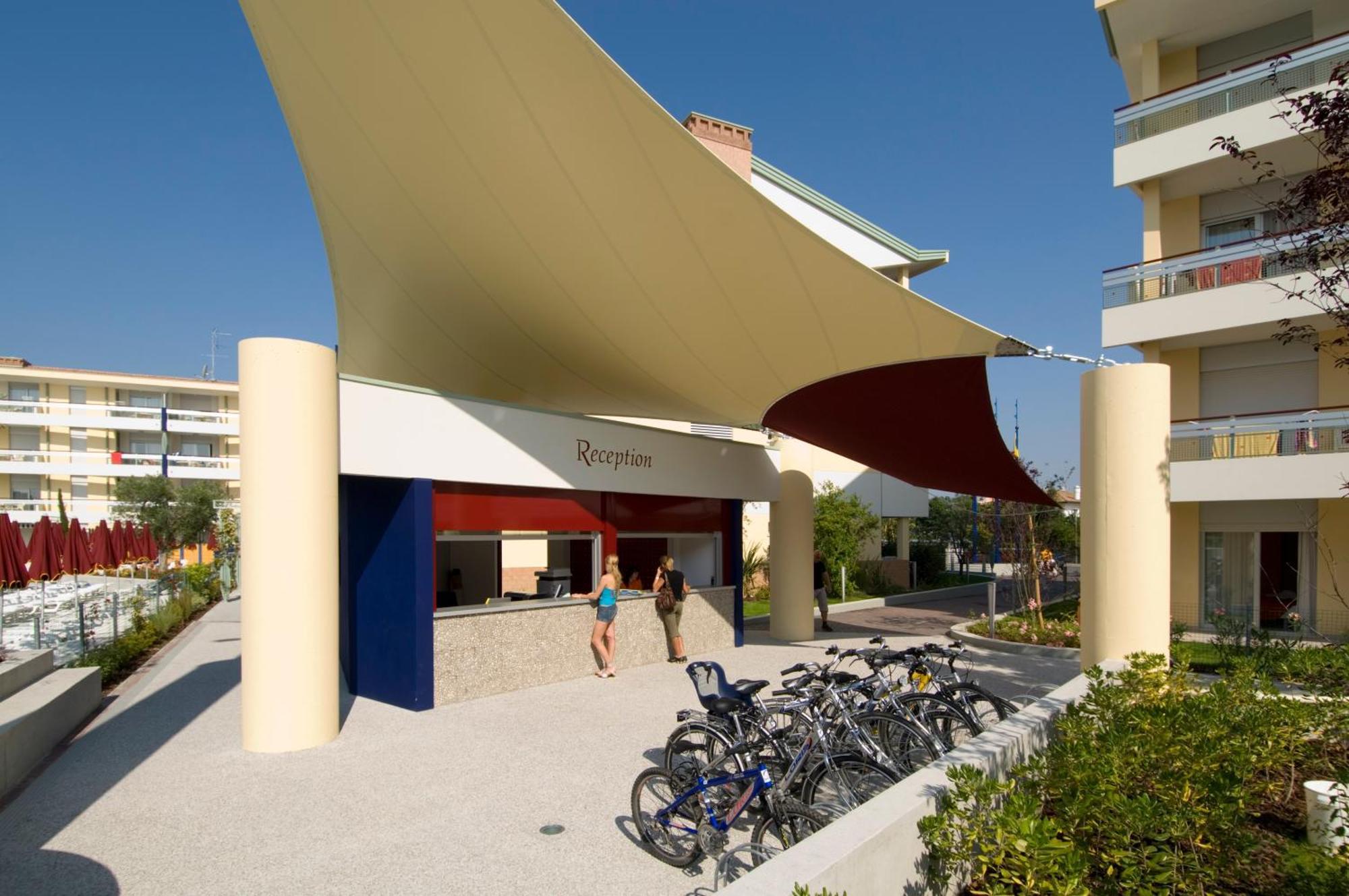 Villaggio Planetarium Resort ビビオーネ エクステリア 写真