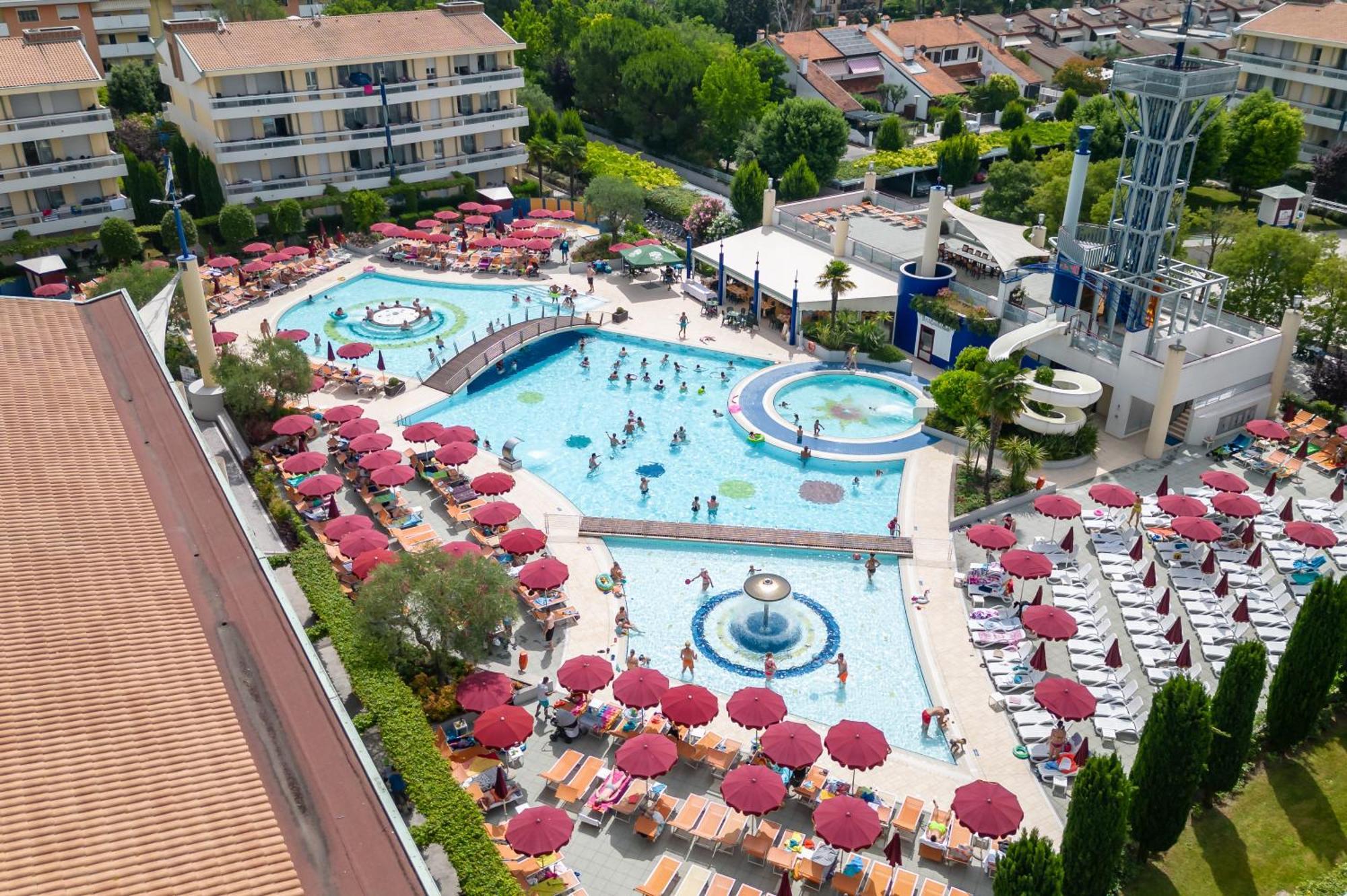 Villaggio Planetarium Resort ビビオーネ エクステリア 写真